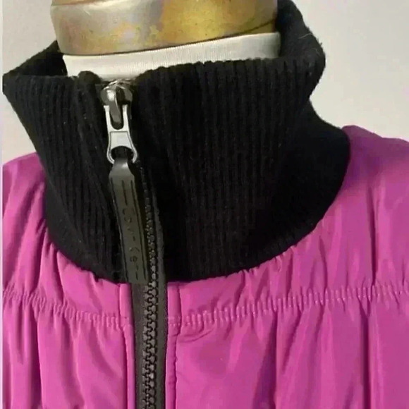 Calvin Klein Performance Quilted Purple Puffer Vest Women’s Sz Small - Picture 3 of 10